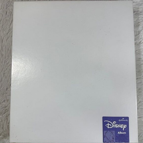 Vintage Disney x Hallmark First Year Baby Book 'Early Days of Wonder and Love' - Picture 14 of 16